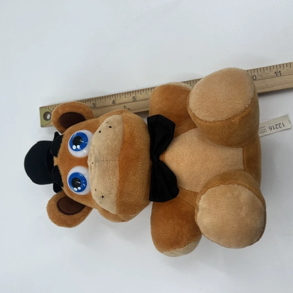 Five Nights at Freddy's Plush Toy Freddy Fazbear 2016 10